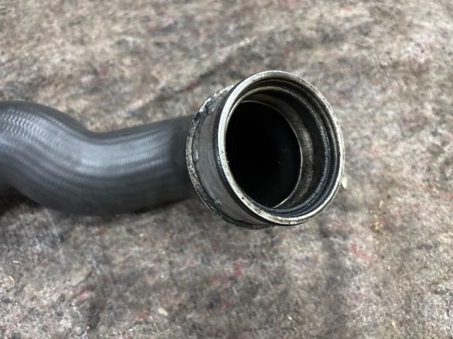 bontott VW MULTIVAN Turbócső