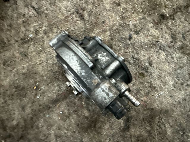 bontott VW MULTIVAN Vákumpumpa