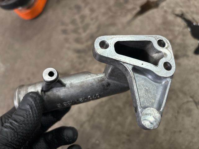 bontott VW MULTIVAN Vízcső