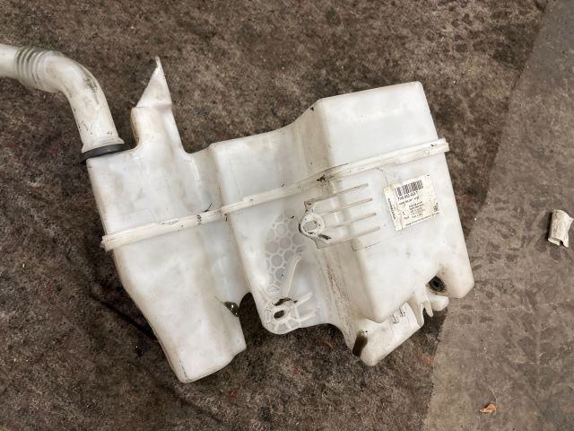 bontott VW MULTIVAN Ablakmosó Tartály