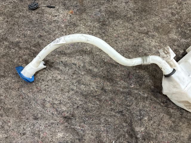 bontott VW MULTIVAN Ablakmosó Tartály