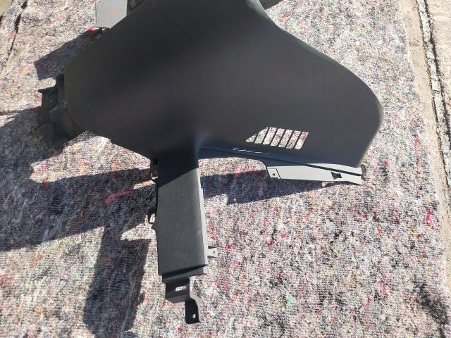 bontott VW MULTIVAN Alsó Kormányoszlop Burkolat