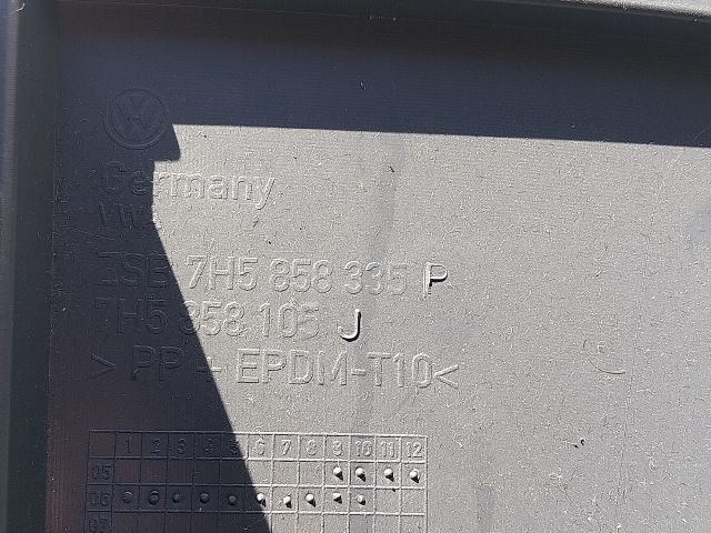 bontott VW MULTIVAN Alsó Kormányoszlop Burkolat