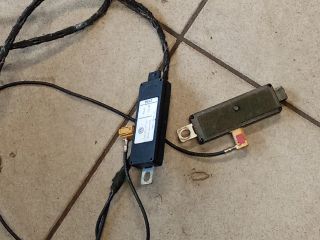 bontott VW MULTIVAN Antenna Erősítő