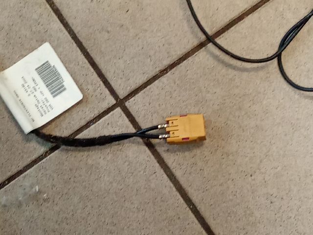 bontott VW MULTIVAN Antenna Erősítő