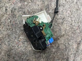 bontott VW MULTIVAN Bal első Ajtózár