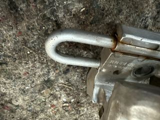 bontott VW MULTIVAN Bal első Alsó Zsanér