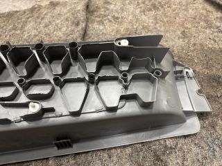 bontott VW MULTIVAN Bal első Belső Küszöb Burkolat