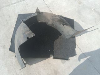 bontott VW MULTIVAN Bal első Első Dobbetét (Kerékjárati, Műanyag)