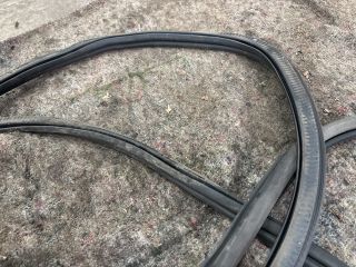 bontott VW MULTIVAN Bal első Gumikéder