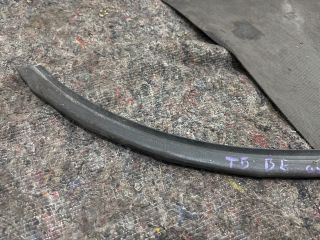 bontott VW MULTIVAN Bal első Gumikéder