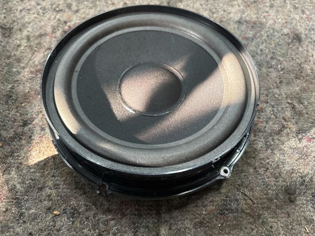 bontott VW MULTIVAN Bal első Hangszóró