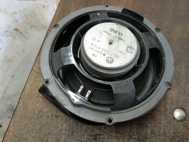 bontott VW MULTIVAN Bal első Hangszóró