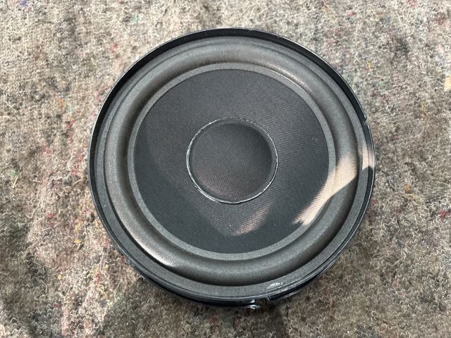 bontott VW MULTIVAN Bal első Hangszóró