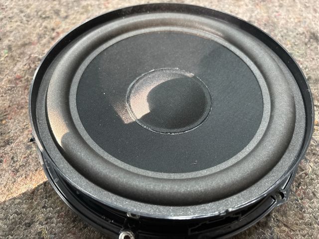 bontott VW MULTIVAN Bal első Hangszóró