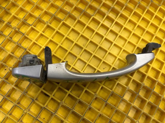 bontott VW MULTIVAN Bal első Külső Kilincs