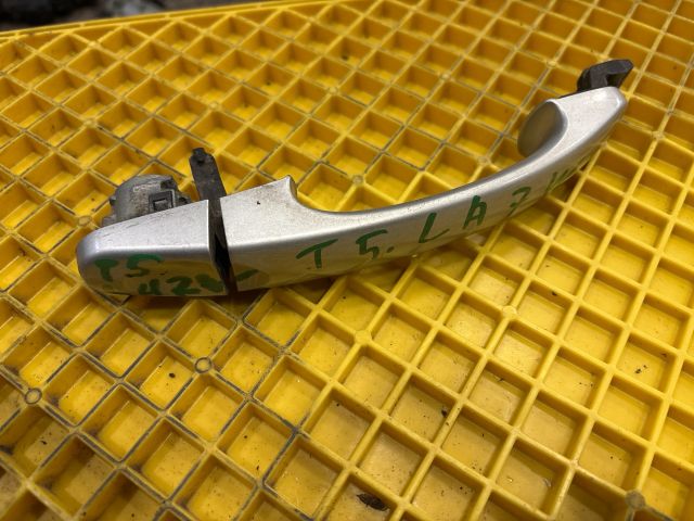 bontott VW MULTIVAN Bal első Külső Kilincs