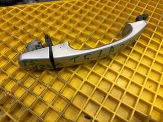 bontott VW MULTIVAN Bal első Külső Kilincs