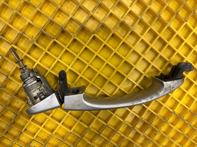 bontott VW MULTIVAN Bal első Külső Kilincs