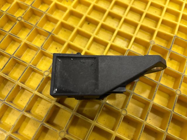 bontott VW MULTIVAN Bal első Oldal Ütközés Érzékelő