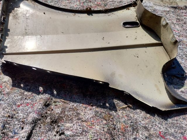 bontott VW MULTIVAN Bal első Sárvédő