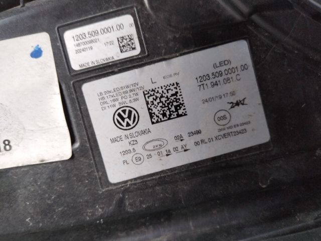 bontott VW MULTIVAN Bal Fényszóró