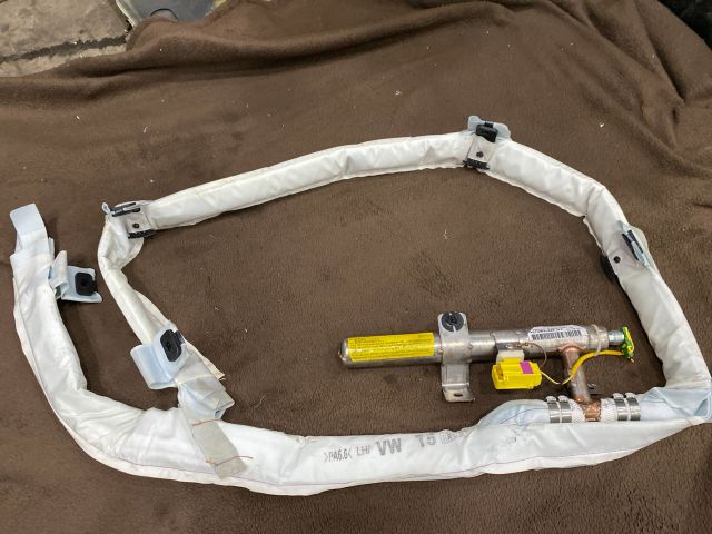 bontott VW MULTIVAN Bal hátsó Függöny Légzsák