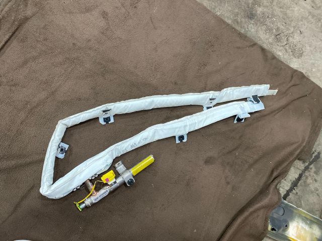 bontott VW MULTIVAN Bal hátsó Függöny Légzsák