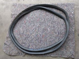 bontott VW MULTIVAN Bal hátsó Gumikéder