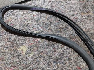 bontott VW MULTIVAN Bal hátsó Gumikéder