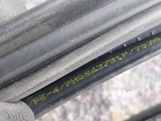 bontott VW MULTIVAN Bal hátsó Gumikéder