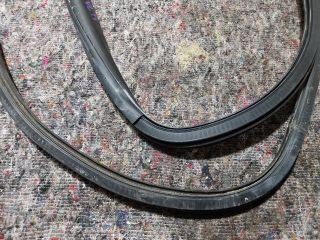 bontott VW MULTIVAN Bal hátsó Gumikéder