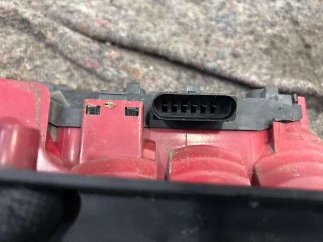 bontott VW MULTIVAN Bal Hátsó Lámpa