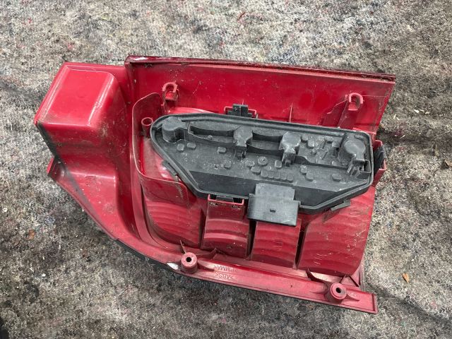 bontott VW MULTIVAN Bal Hátsó Lámpa