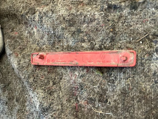 bontott VW MULTIVAN Bal hátsó Prizma