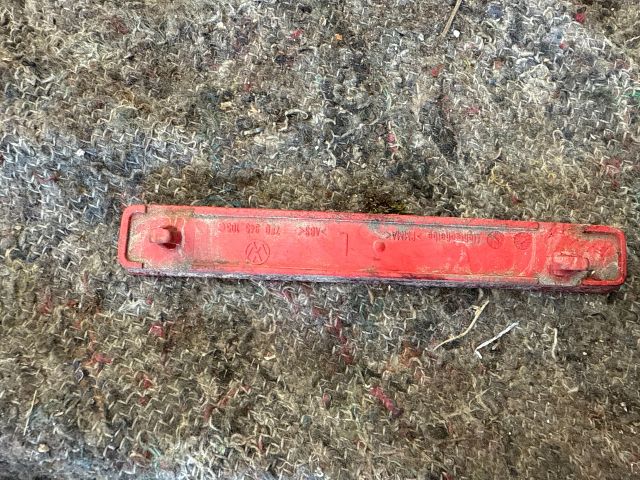 bontott VW MULTIVAN Bal hátsó Prizma