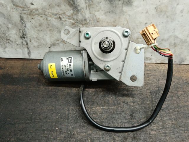 bontott VW MULTIVAN Bal hátsó Tolóajtó Mozgató Motor