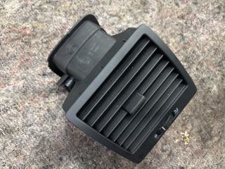 bontott VW MULTIVAN Bal Szellőző