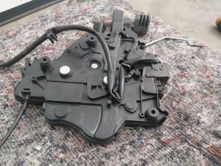 bontott VW MULTIVAN Bal Tolóajtó Zárszerkezet