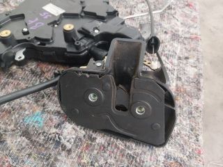 bontott VW MULTIVAN Bal Tolóajtó Zárszerkezet