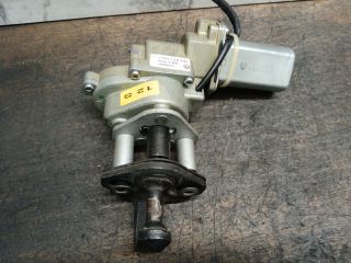 bontott VW MULTIVAN Bal Tolóajtó Zárszerkezet