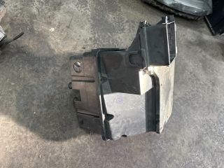 bontott VW MULTIVAN Biztosítéktábla Doboz