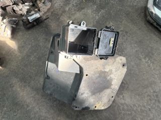 bontott VW MULTIVAN Biztosítéktábla Doboz