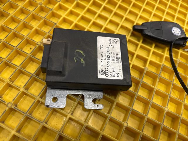 bontott VW MULTIVAN Elektronika (Magában)