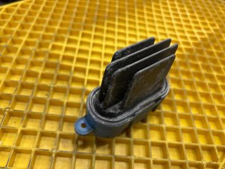 bontott VW MULTIVAN Előtét Ellenállás Fűtőmotor