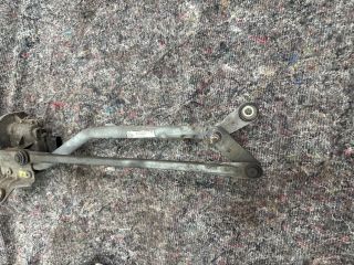 bontott VW MULTIVAN Első Ablaktörlő Szerkezet Motorral