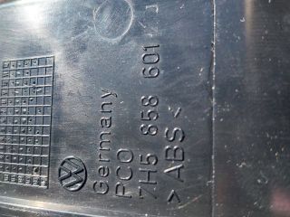 bontott VW MULTIVAN Első Hamutartó