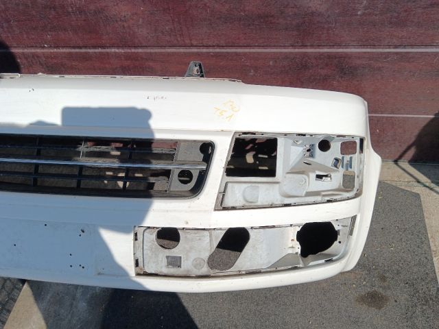 bontott VW MULTIVAN Első Lökhárító (Üresen)