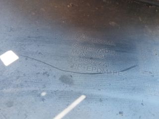 bontott VW MULTIVAN Első Lökhárító (Üresen)