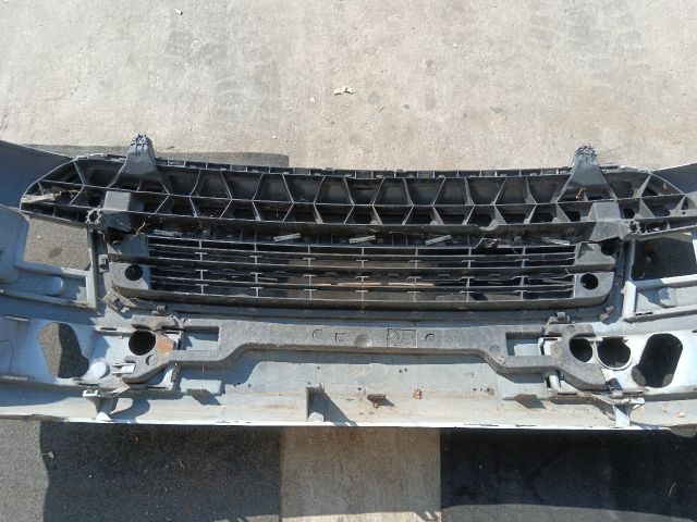 bontott VW MULTIVAN Első Lökhárító (Üresen)